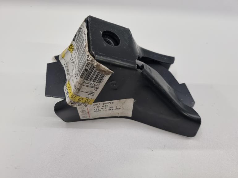 VW Golf 2 Jetta 2 Holder På Vange - 191 803 127 C