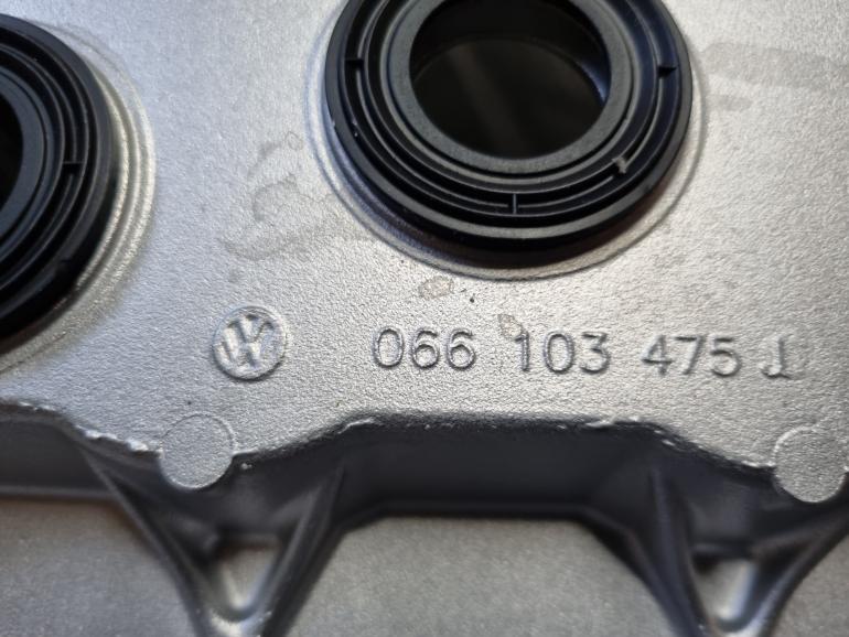VW Golf 4 V5 Ventildæksel – billede 3