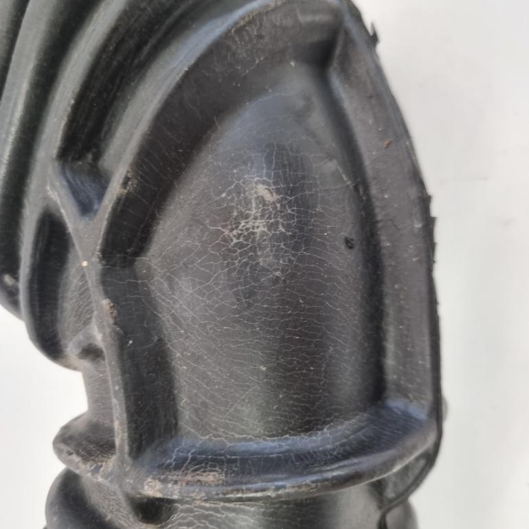 Audi B2 80 90 Coupe 5 cylinder Indsugningsslange - 035 133 357 L – billede 3