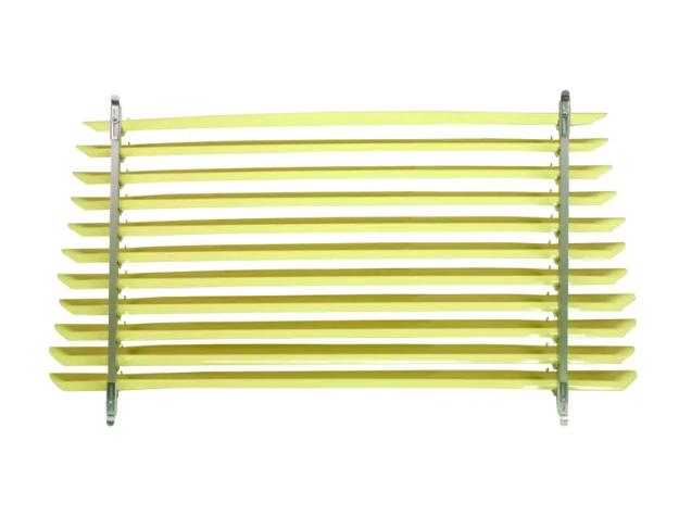 VW Golf 1 Bagrude Persienne
