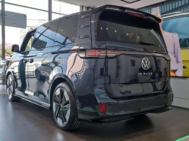 VW ID. Buzz + Cargo MD Hækspoiler 