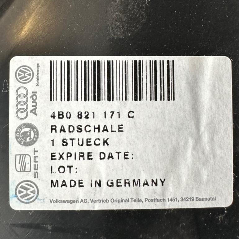 Audi A6 C5 Inderskærm Venstre For
4B0821171C
