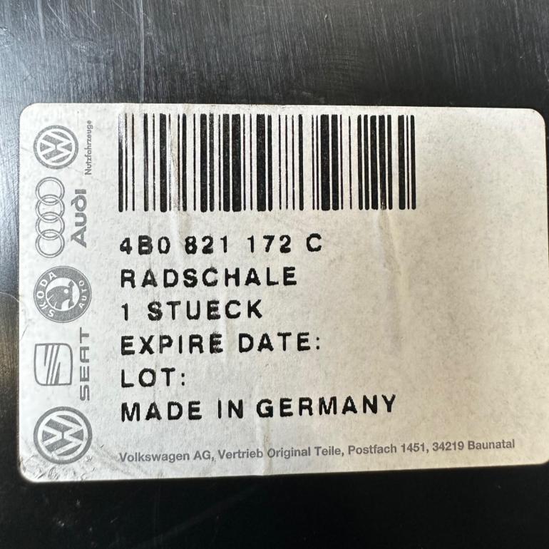 Audi A6 C5 inderskærm højre for
4B0821172C