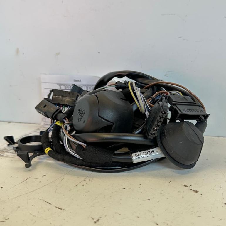 VW Polo 9N Elsæt Til Anhængertræk
6Q6055203