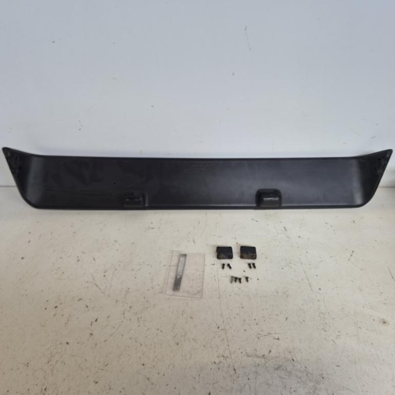 VW Golf 1 Hella Sport Bagklapspoiler