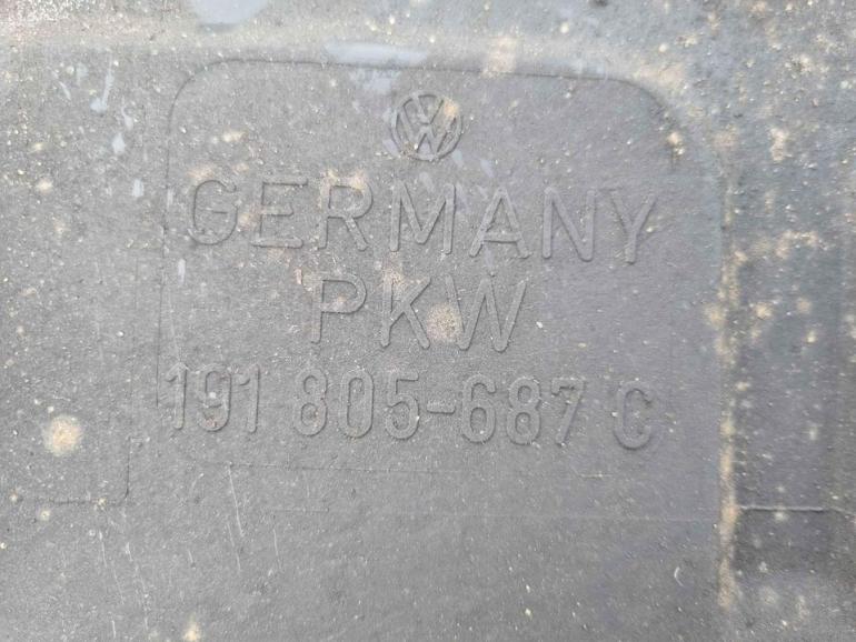 191 805 687 C