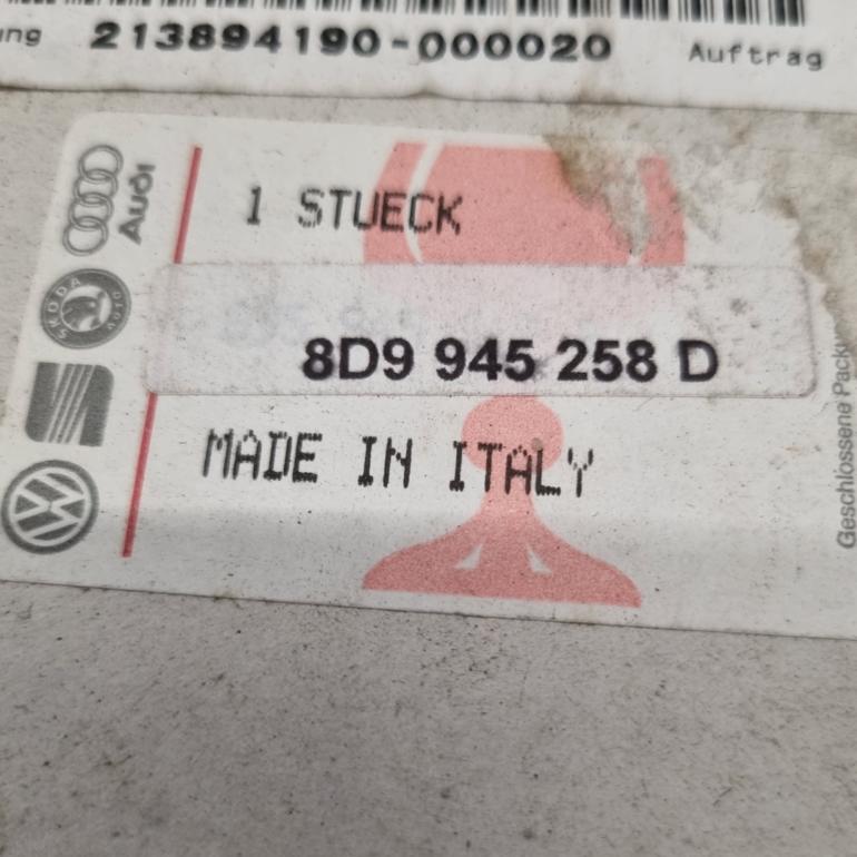 8D9945258D