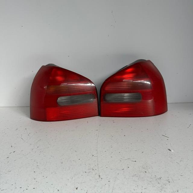 Audi A3 8L Baglygter
8L0945096