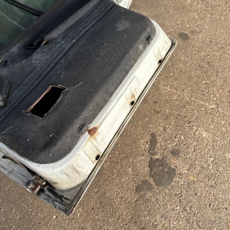 VW Golf 2 Bagdør