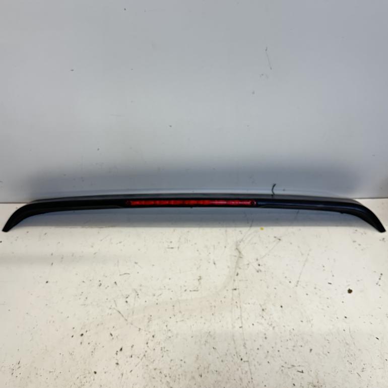 VW Golf 3 Bagklapspoiler Bremselys