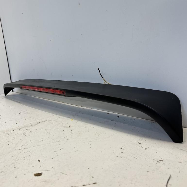 VW Golf 3 Bagklapspoiler Bremselys