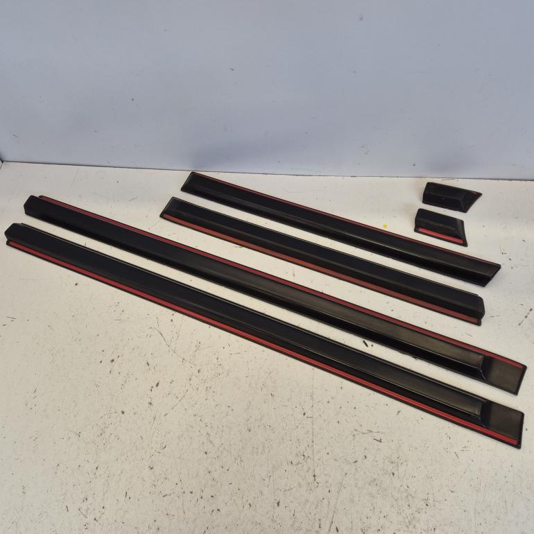 VW Golf 2 GTI sidelister 