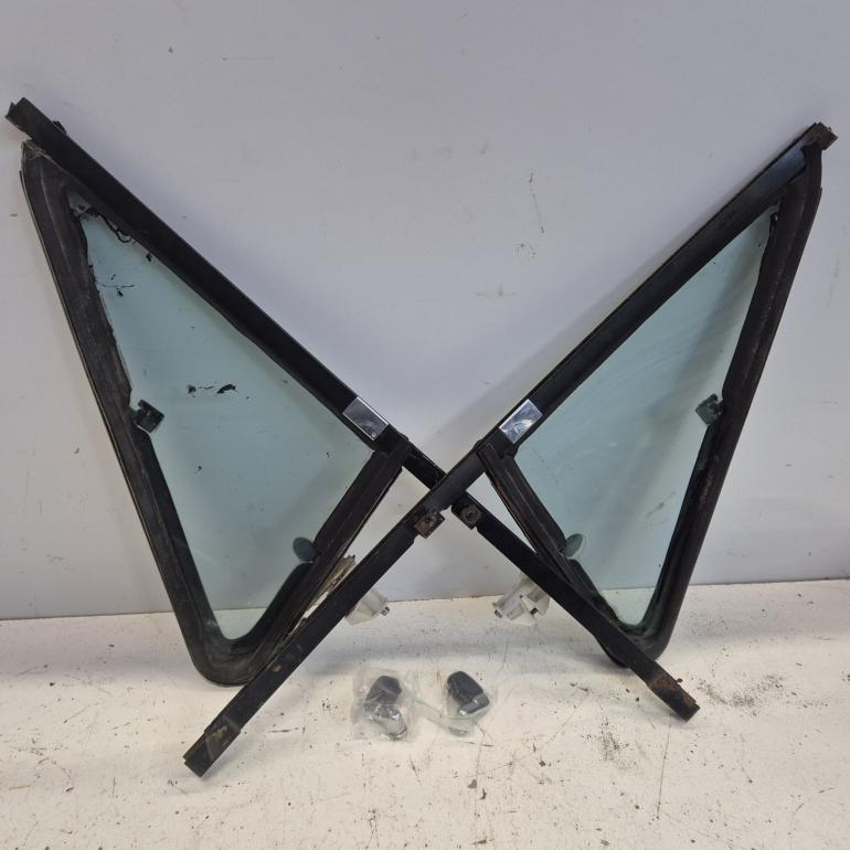 VW Golf 1 Jetta 1 Trekanteruder - oplukkelige