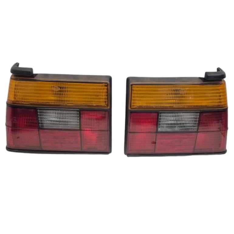 VW Jetta 2 Hella Baglygter