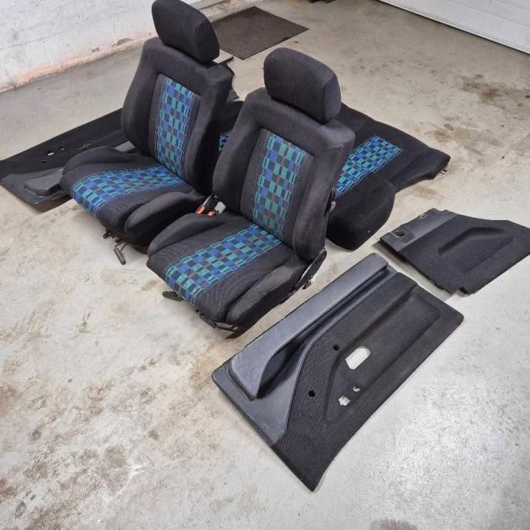 VW Polo 86C 2F G40 Sæder og Dørsider