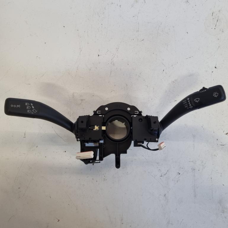 OE VW Kombi arm kontakt - 8K0953502 - A4 B8 (8K) | A5 (8T) – billede 2