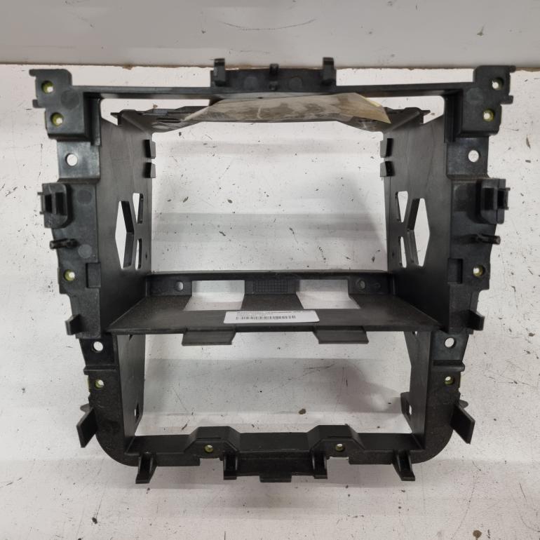 OE VAG Radioholder - 1K0858005D - Golf Mk5