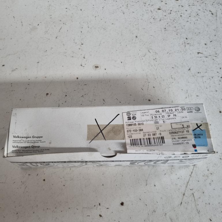OE VAG NOS Strækbolt til topstykke - 07Z103384