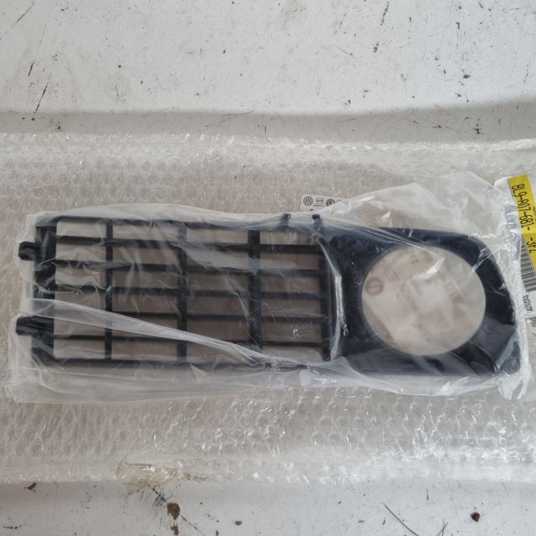 OE VAG NOS Tågelygtegitter venstre - 8L9807681 - S3