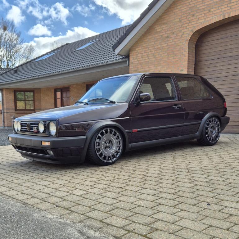 OZ RALLY RACING 8x17 ET 35 4x100 DARK GRAPHITE - DEMO